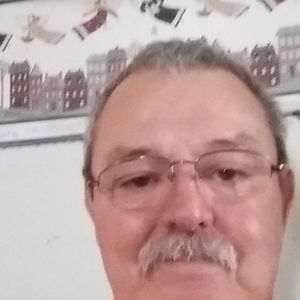 Meet your Posher, Ronald